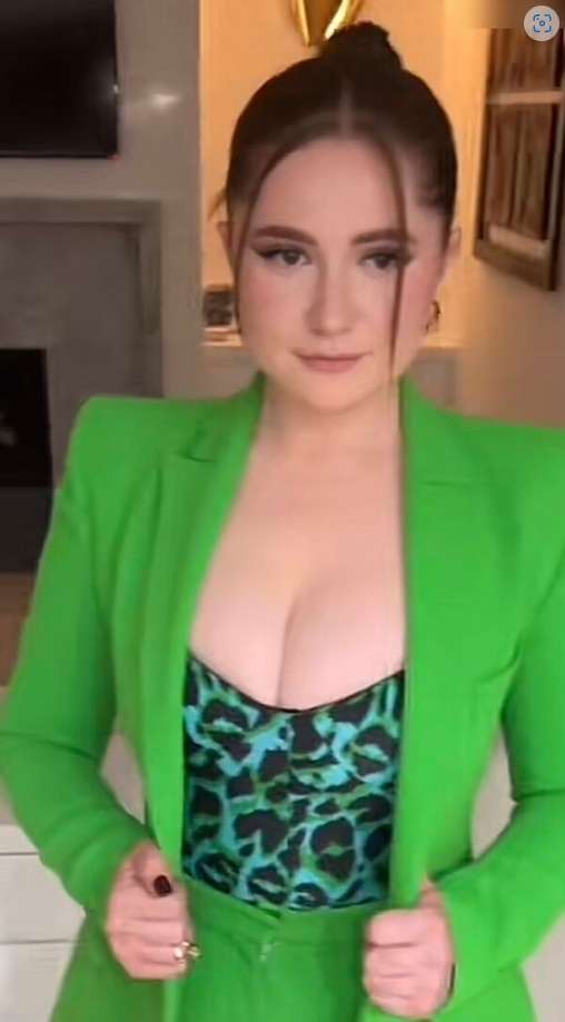 Emma Kenney Onlyfans Leak