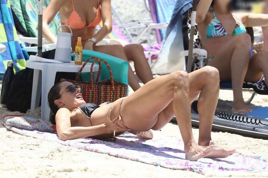 Alessandra Ambrosio Bikini