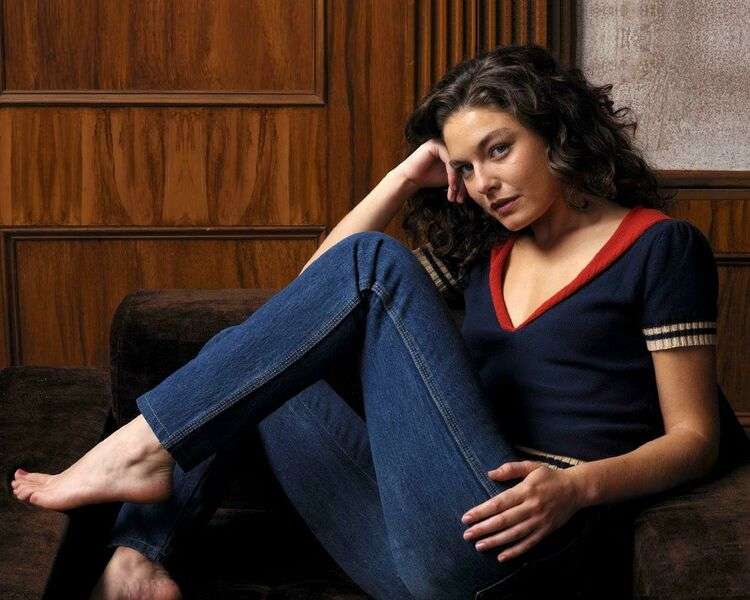 Alexa Davalos Tits Boobs