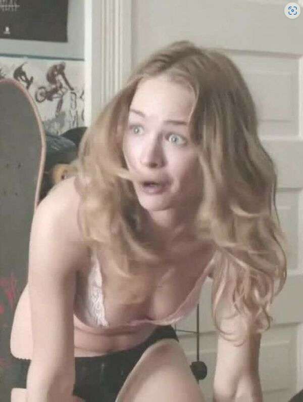 Britt Robertson Porn