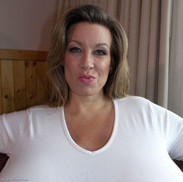 Chelsea Charms Sextape