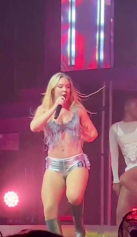 Zara Larsson Anal